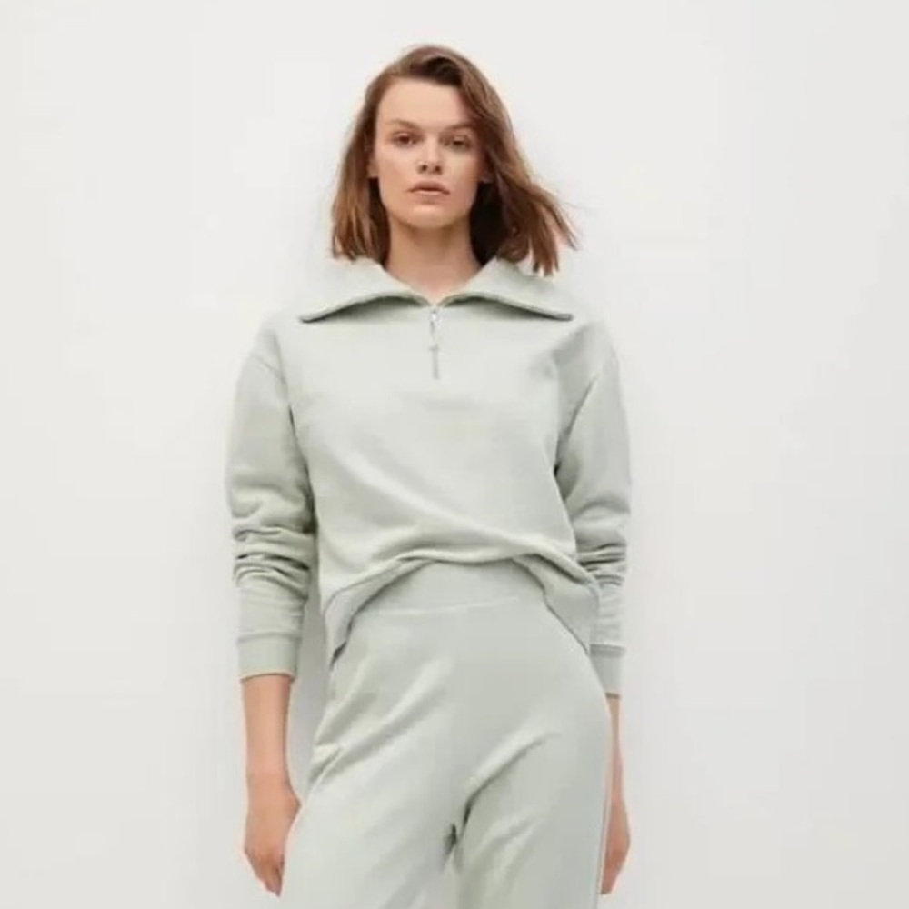 MNG | Collared 1/4 Zip Sweatshirt Size S Pale Green